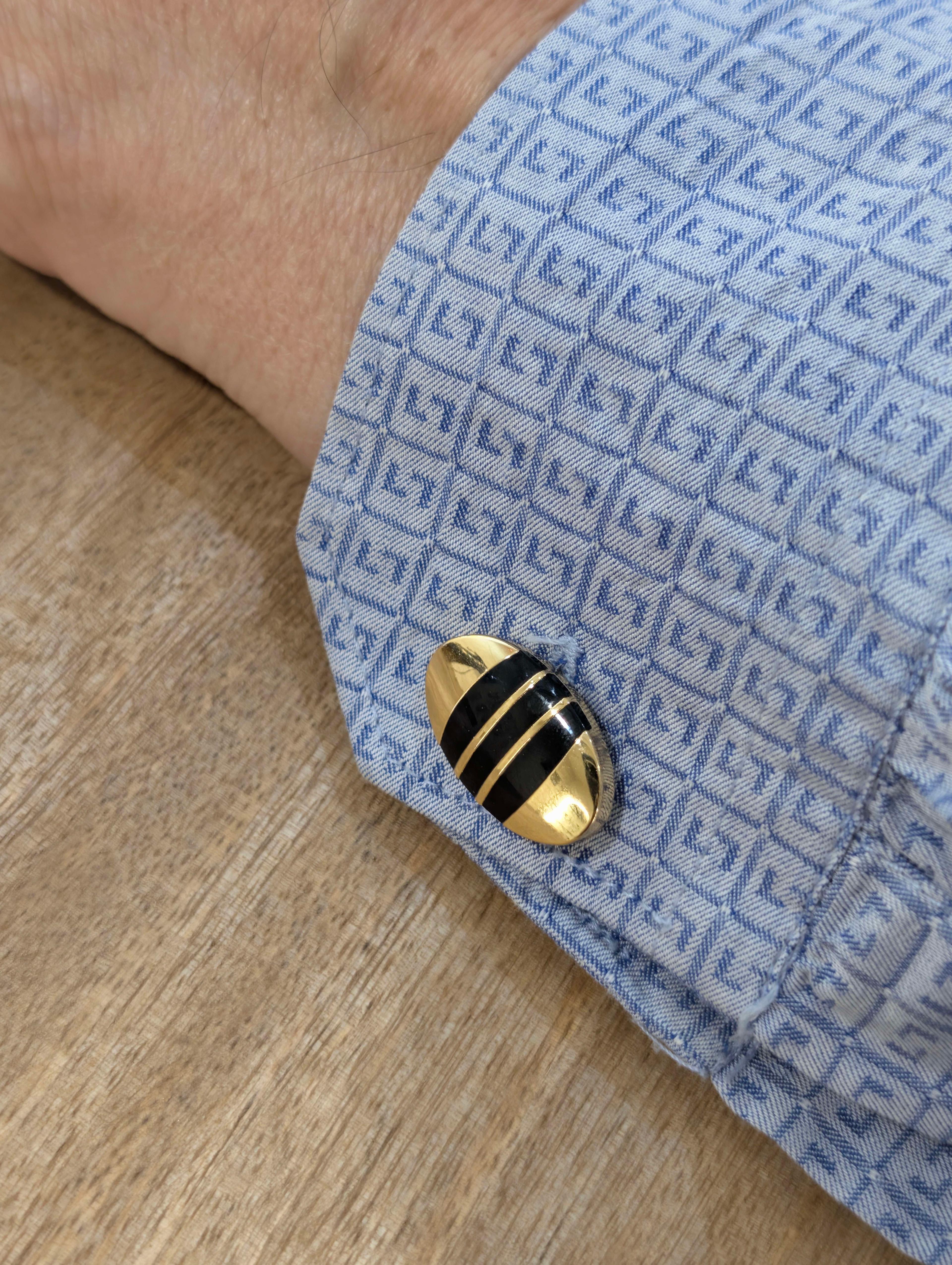 Oval Golden Cufflinks Set - Thumbnail 3